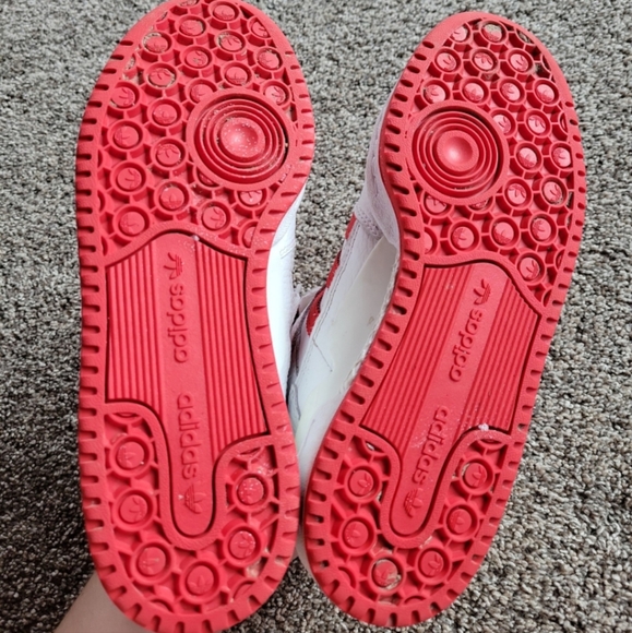 Big boys size 6 Addidas shoes - Picture 3 of 5